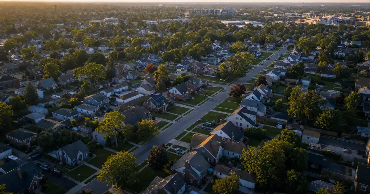 Royal Oak, Michigan DSCR loans — qualify on the property’s rental income, not personal income.