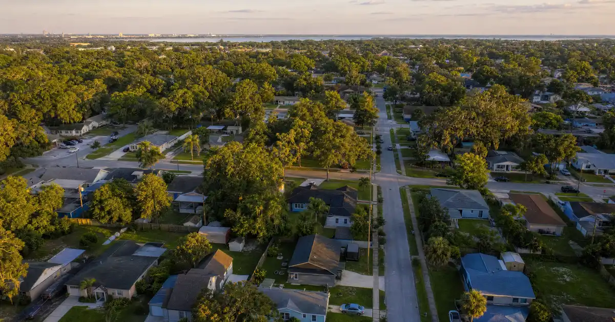 Sanford, Florida bank statement loans — qualify on twelve months of deposits, not tax returns.