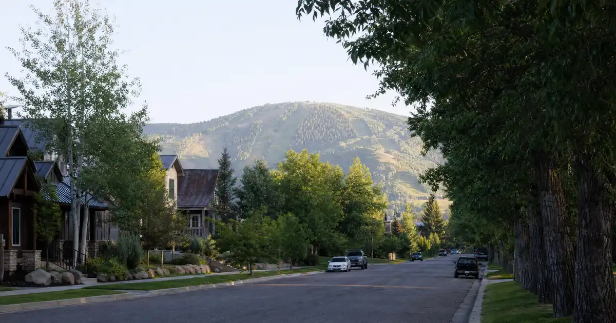 Steamboat Springs, Colorado bank statement loans — qualify on twelve months of deposits, not tax returns.