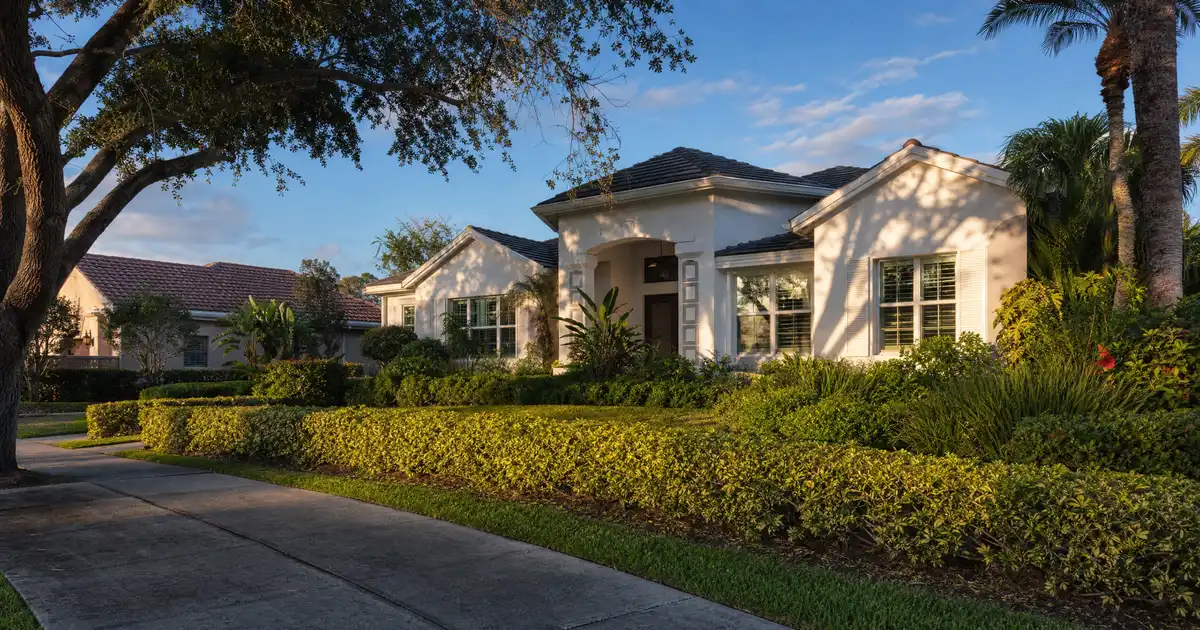 Venice, Florida bank statement loans — qualify on twelve months of deposits, not tax returns.