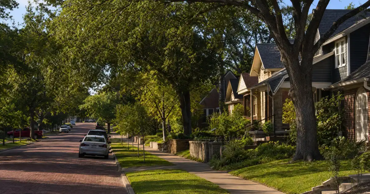 Waxahachie, Texas DSCR loans — qualify on the property’s rental income, not personal income.
