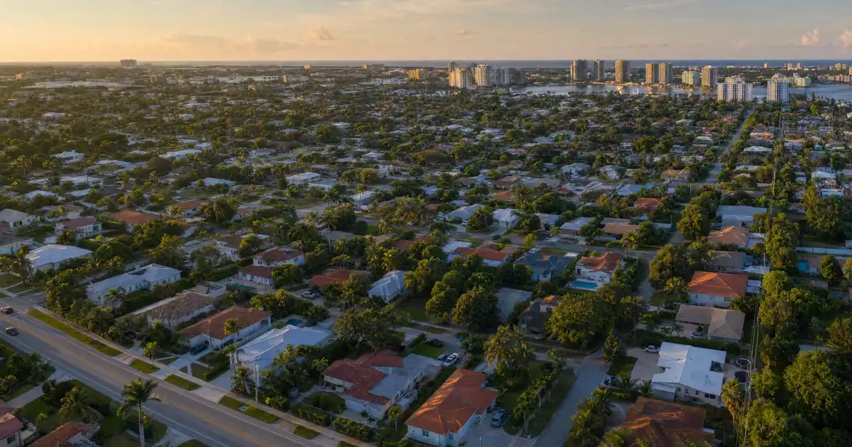 West Palm Beach, Florida bank statement loans — qualify on twelve months of deposits, not tax returns.