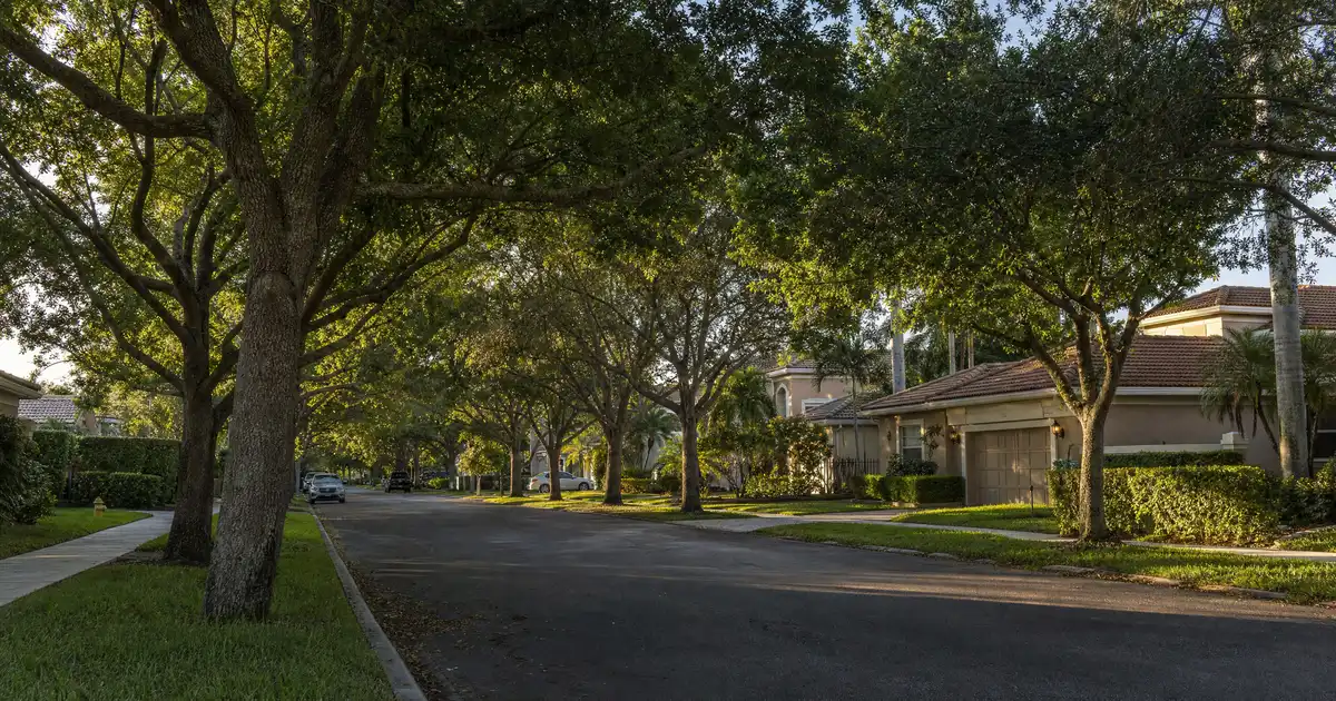 Weston, Florida bank statement loans — qualify on twelve months of deposits, not tax returns.