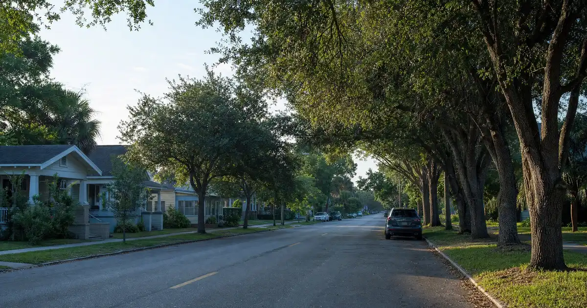 Wildwood, Florida bank statement loans — qualify on twelve months of deposits, not tax returns.