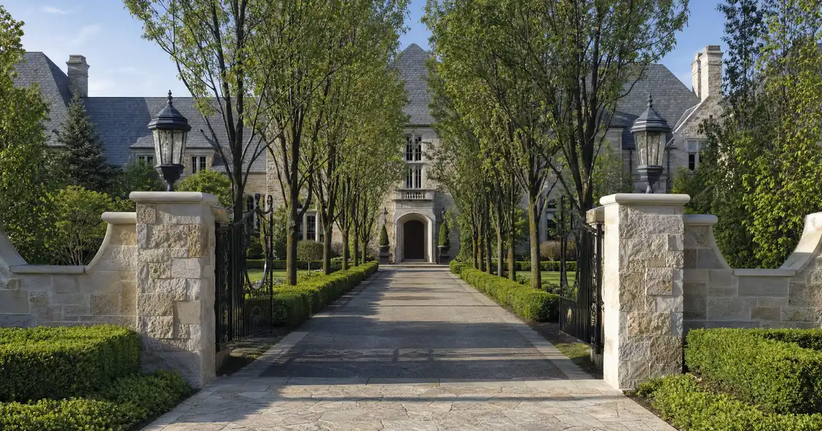 Super jumbo DSCR loans in Arlington Heights, Illinois