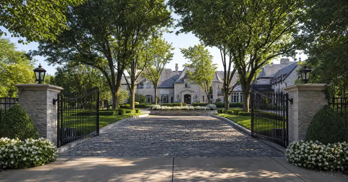 Super jumbo DSCR loans in Berwyn, Illinois