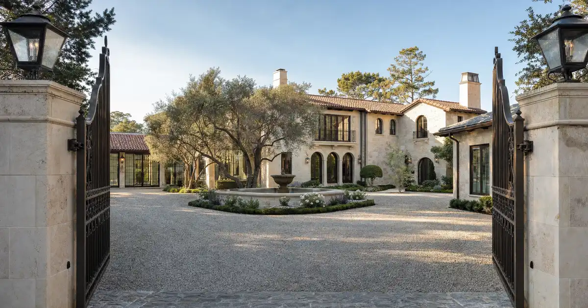 Super jumbo DSCR loans in Carmel-by-the-Sea, California