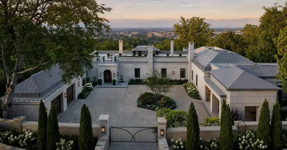 Super jumbo DSCR loans in Charlottesville, Virginia