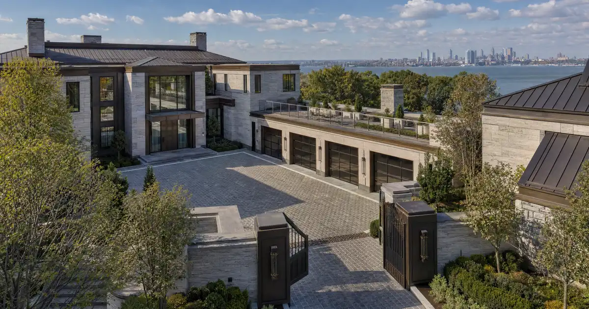 Super jumbo DSCR loans in Connecticut