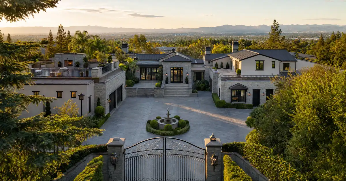 Super jumbo DSCR loans in Corona, California