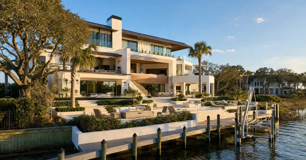 Super jumbo bank statement loans in Destin, Florida