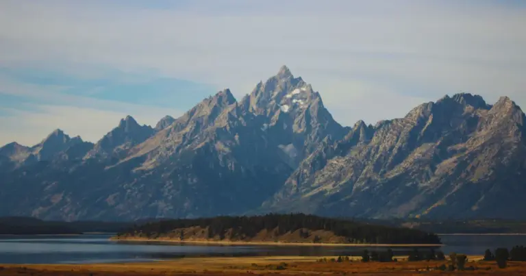DSCR Loans Jackson Hole: Investor Financing for Grand Teton, Teton Village, Yellowstone South Entrance & Real Estate Investors