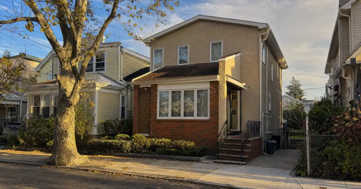 Elizabeth, New Jersey DSCR loans — qualify on the property’s rental income, not personal income.