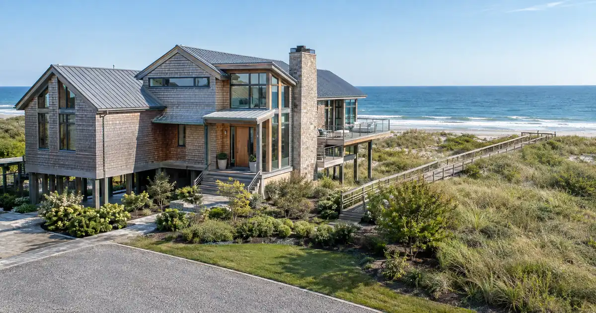How A Luxury Short-term Rental DSCR Loan Handles Two Appraisals?