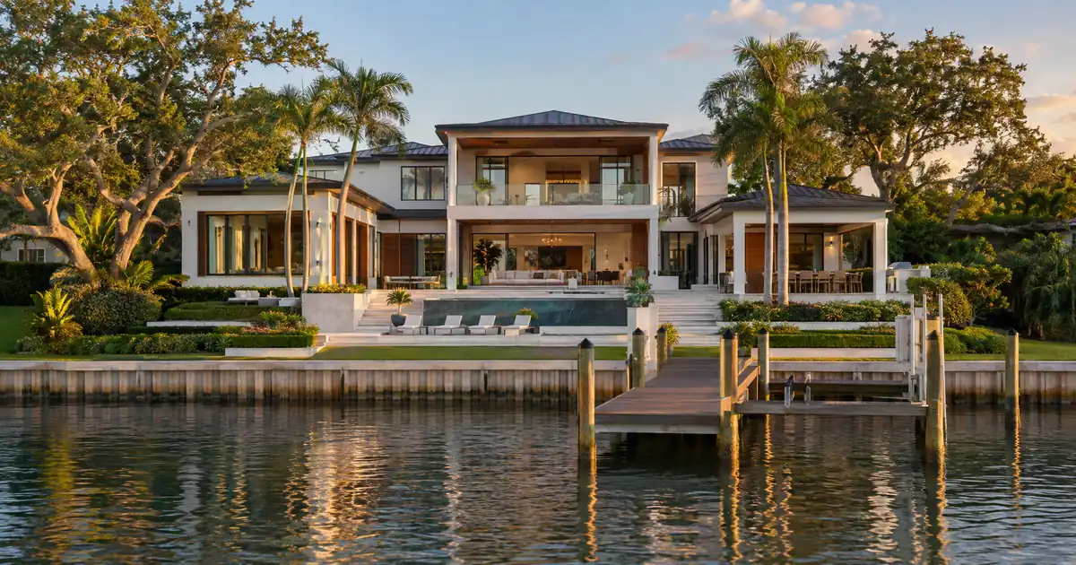 Luxury Short-term Rental DSCR Loan Requirements For A Resort Home