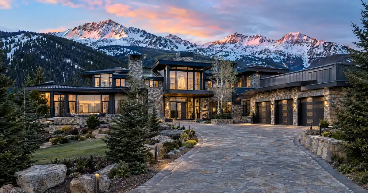 Can A Luxury Short-term Rental Purchase Qualify On Projected Rent Alone?