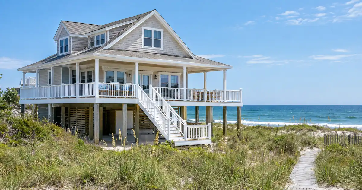 How A Short-term Rental DSCR Lender Weighs A Lease Against Projected Rent?