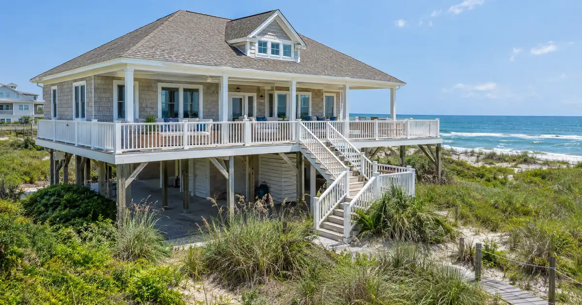 Do HOA Dues Reduce Qualifying Rent On An LLC Short-term Rental DSCR Loan?