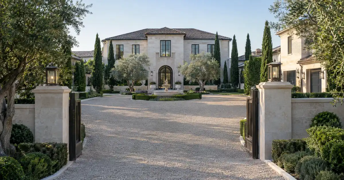 How A Luxury Appraisal Is Reviewed On A Super Jumbo Bank Statement Loan?