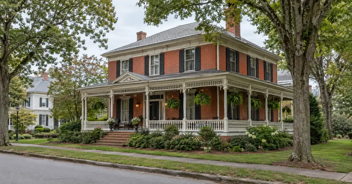 Cash Out Refinance Investment Property in Columbia, Tennessee: Tapping Riverside Equity