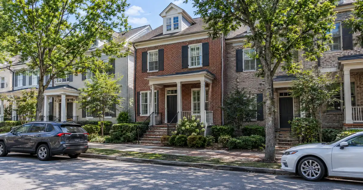 Cash Out Refinance Investment Property in Franklin, Tennessee: How DSCR Coverage Works on a Franklin Refi