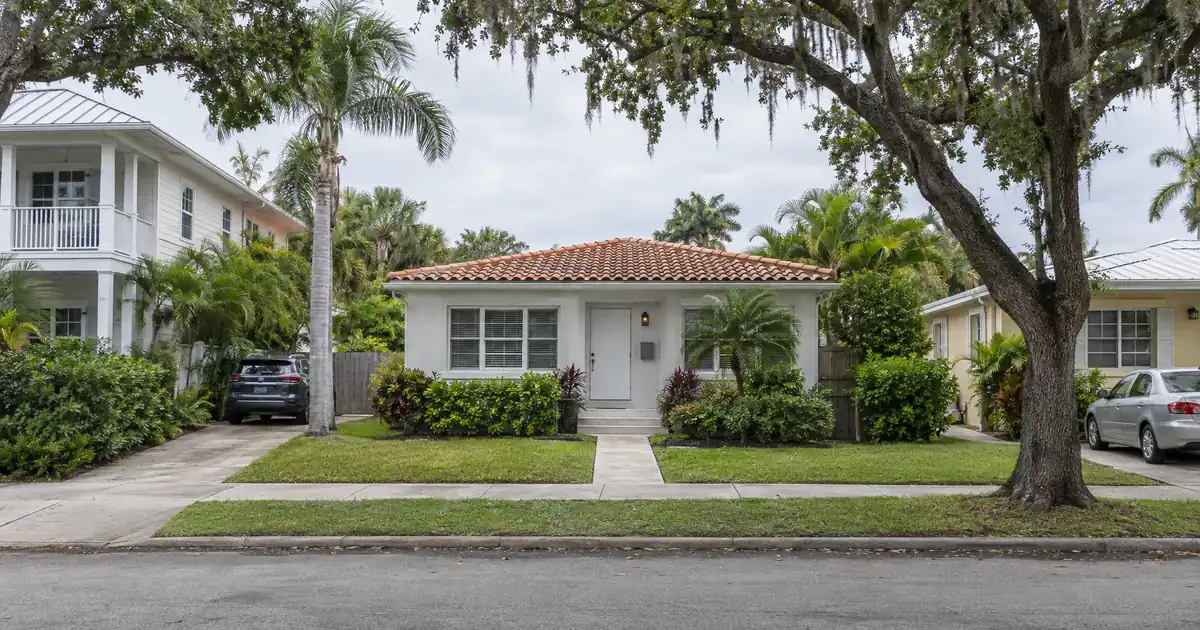 Cash Out Refinance Investment Property in Surfside, Florida: The 2026 DSCR Financing Guide to Harding Avenue