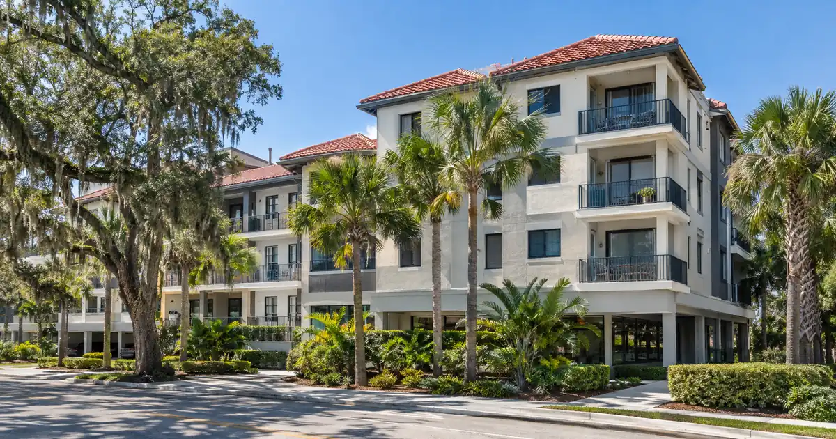 Cash Out Refinance Investment Property in Dania Beach, Florida: Equity After Spirit’s Exit