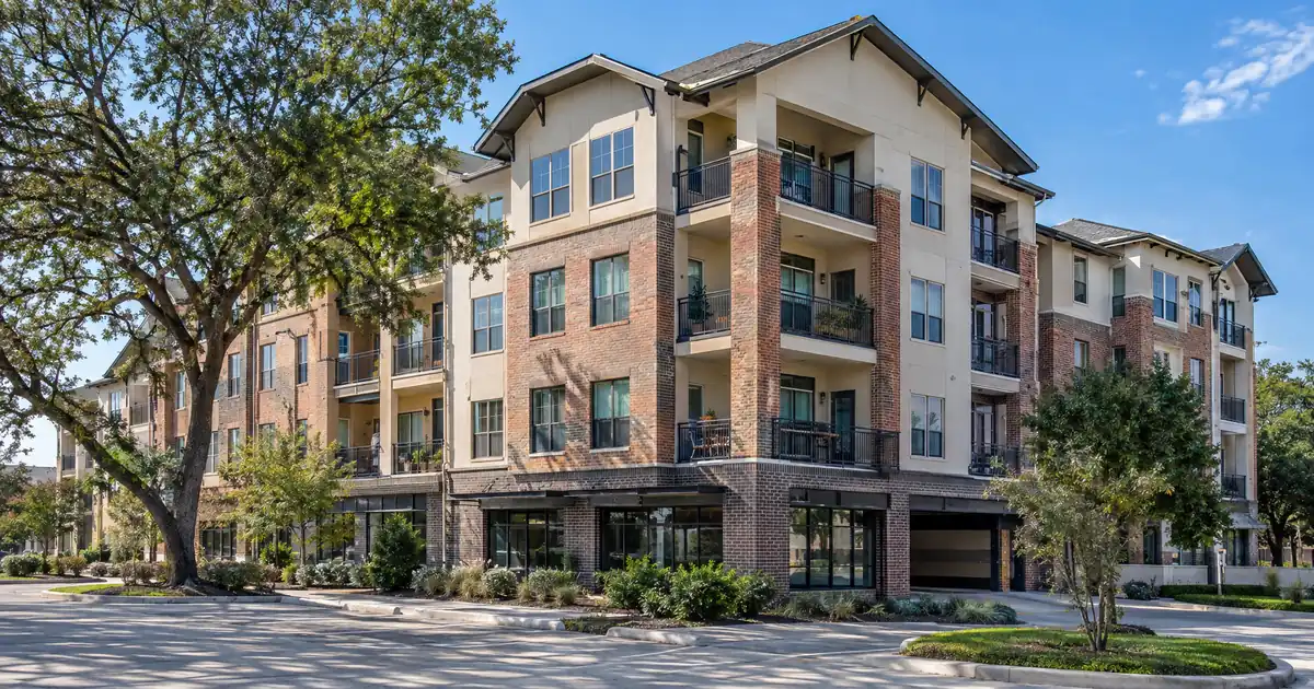 Cash Out Refinance Investment Property in Benbrook, Texas: The 2026 DSCR Guide to Benbrook Lake