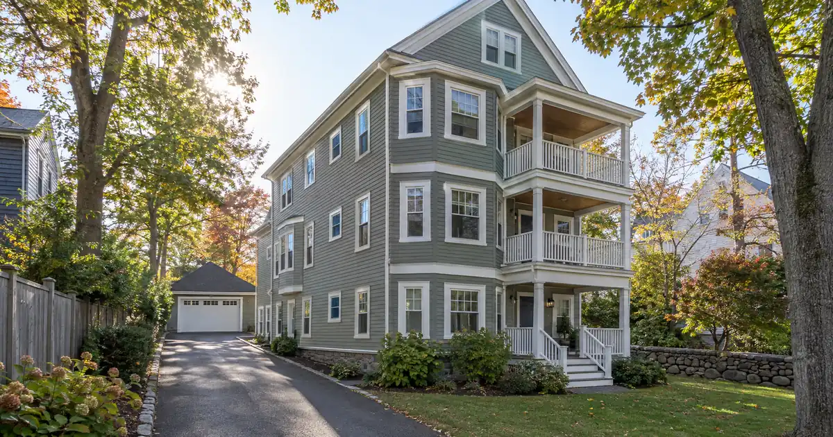 DSCR Cash Out Refinance in Lowell, Massachusetts: Triple-Decker Equity Behind the Mills