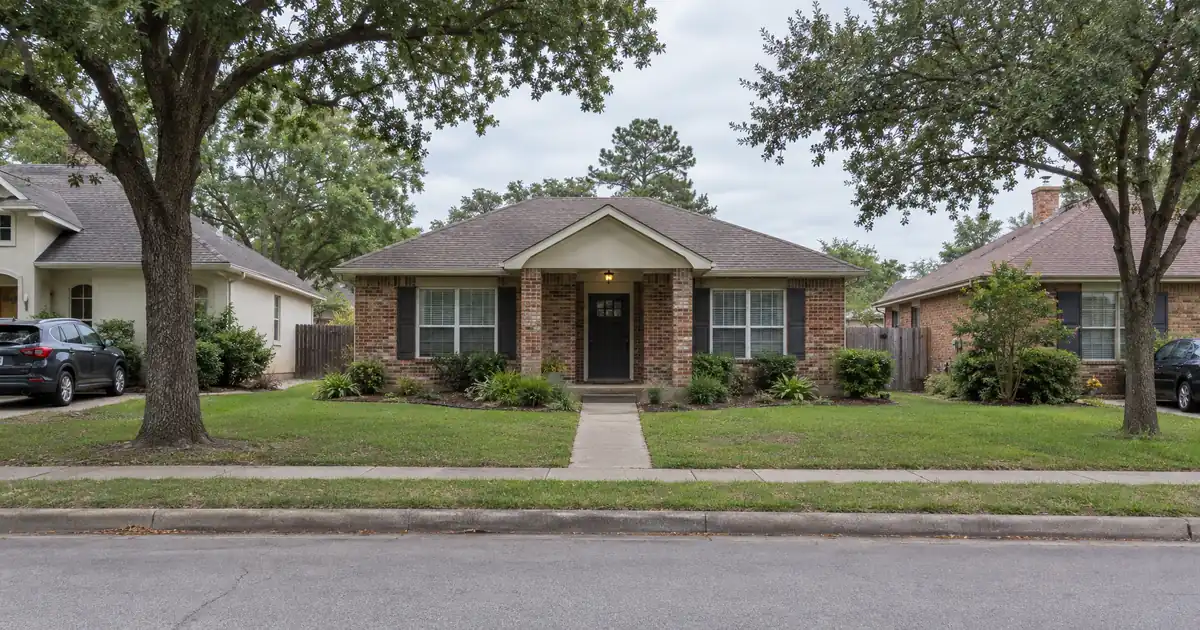 DSCR Cash Out Refinance in Tyler, Texas: How Much Equity Investors Can Pull in Tyler