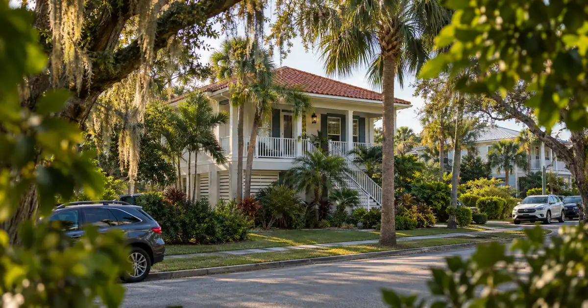DSCR Cash Out Refinance in Vero Beach, Florida: The 2026 DSCR Refinance Guide to US-1 Rentals