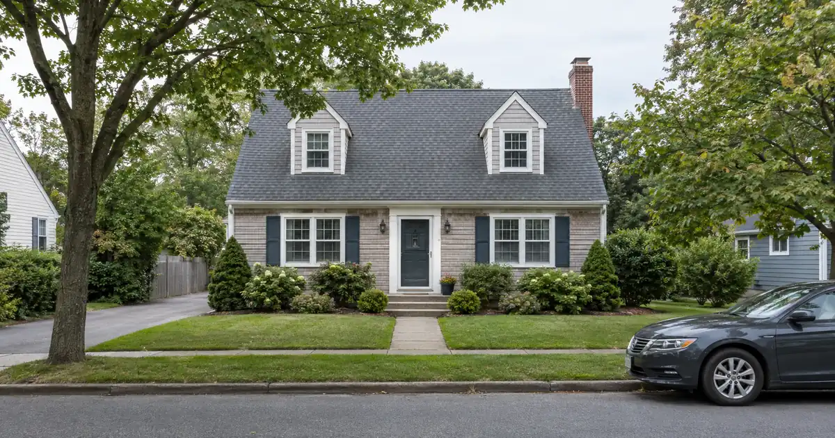Can I Wait to Submit Bank Statements for a Home Loan?