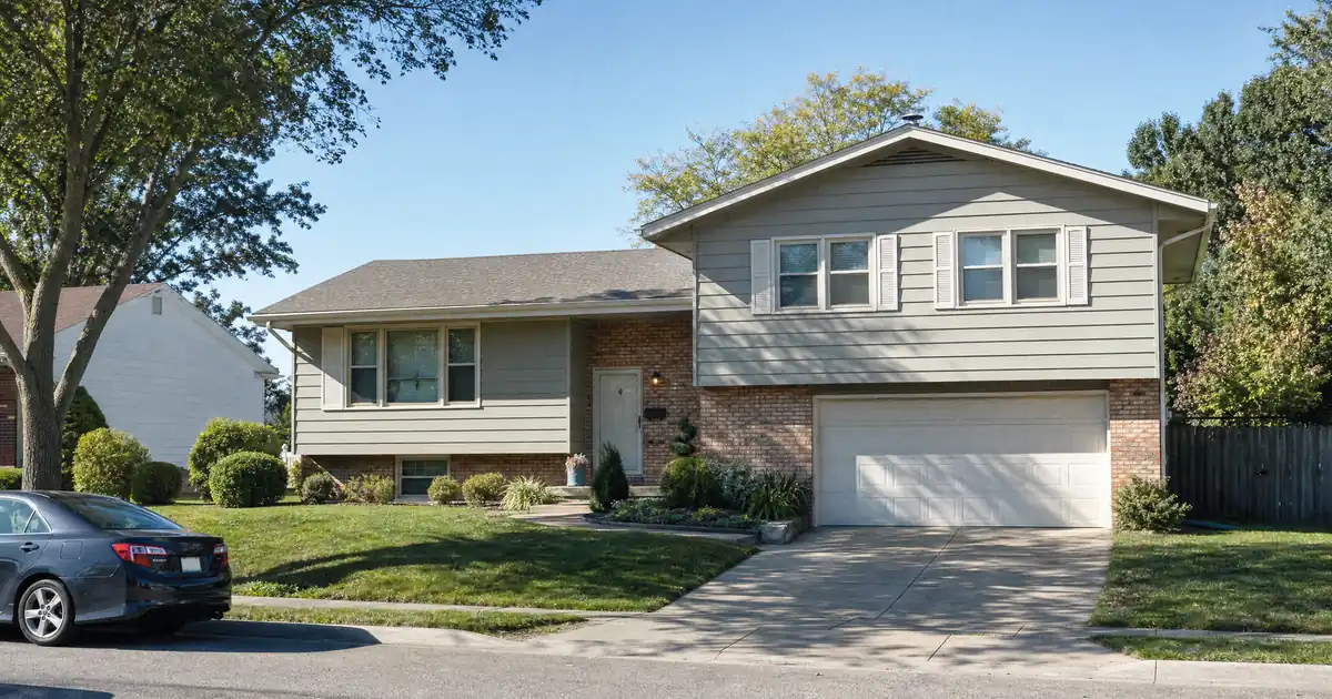 Short-term Rental 12-month Bank Statement Loan Complete Guide