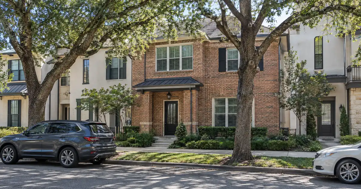 DSCR Cash Out Refinance in Bryan, Texas: Can Your Rent Cover a Bigger Loan After Pulling Equity?