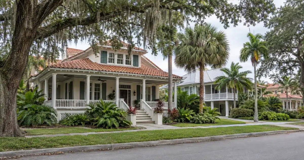 DSCR Cash Out Refinance in Pembroke Pines, Florida: Two Submarkets, Two Equity Stories