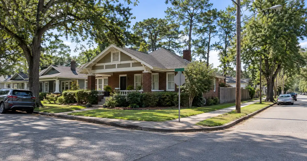 Cash Out Refinance Investment Property in Selma, Alabama: What Qualifying Takes on $1,000 Rent