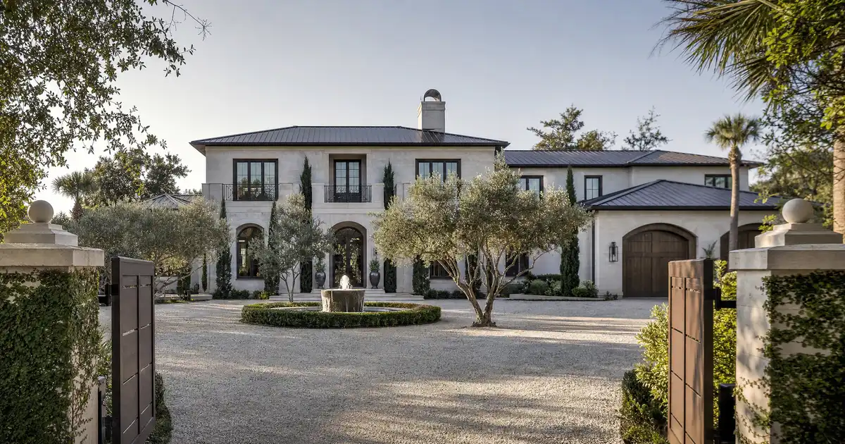 Super jumbo DSCR loans in Folly Beach, South Carolina