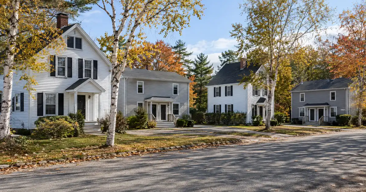 Blanket DSCR Loans In Maine: How Multi-property Investors Qualify
