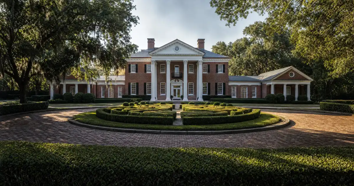Super jumbo DSCR loans in Homosassa Springs, Florida