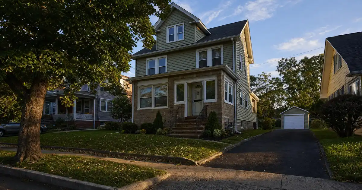 Irvington, New Jersey DSCR loans — qualify on the property’s rental income, not personal income.