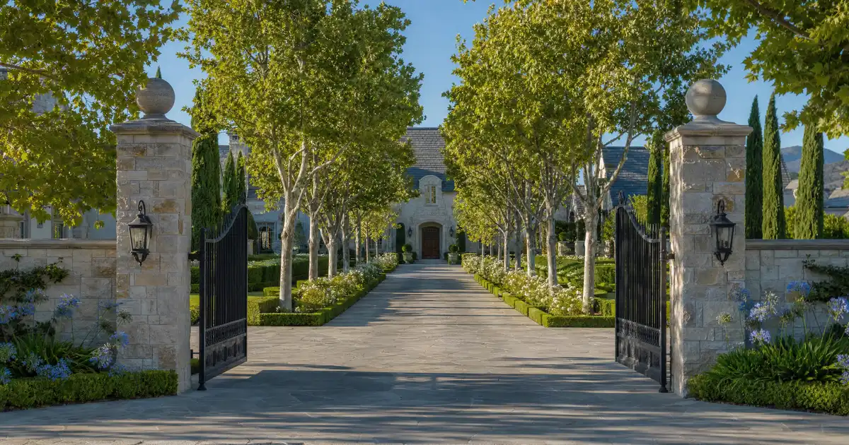 Super jumbo DSCR loans in Madera, California