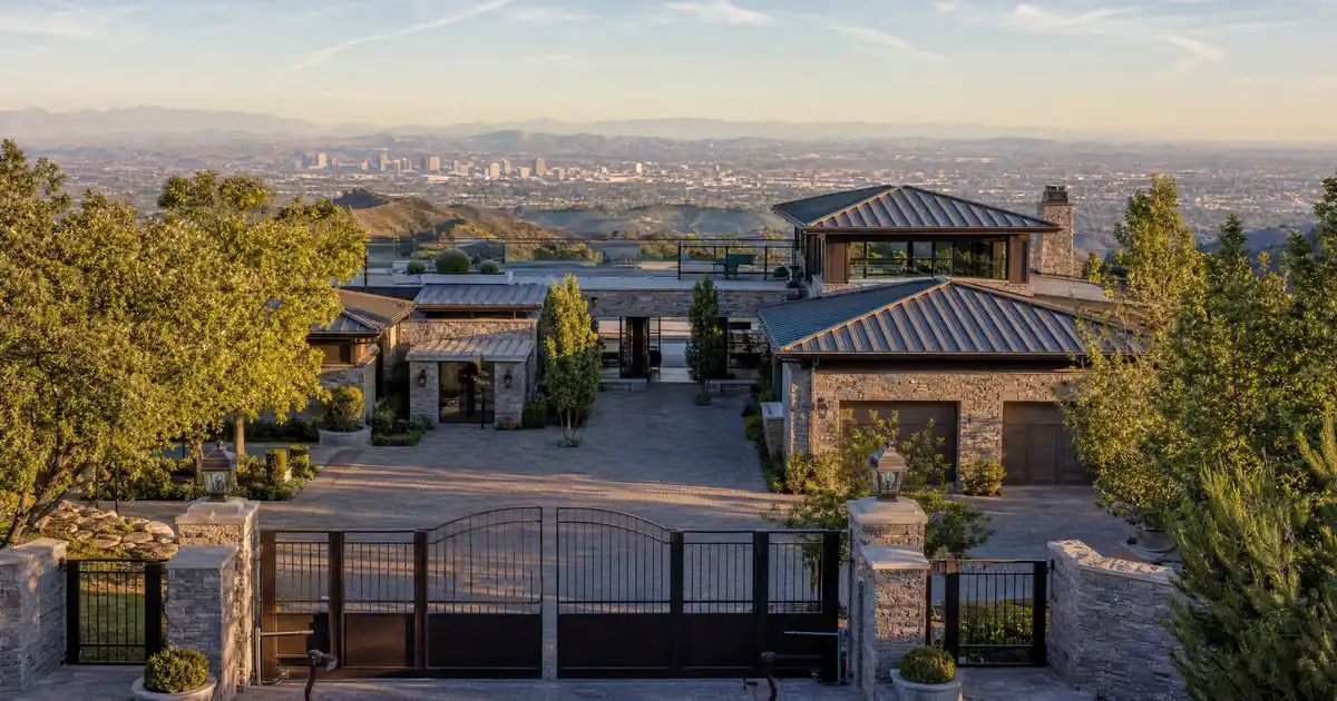 Super jumbo DSCR loans in Moreno Valley, California