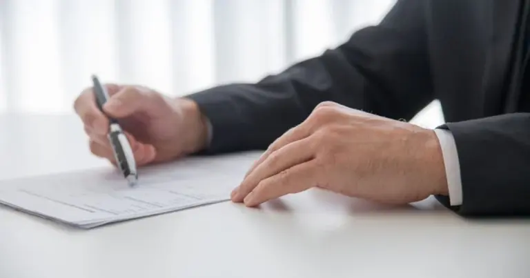 Navigating the August Homebuying Rush: Expert Tips to Secure a Mortgage Before Labor Day
