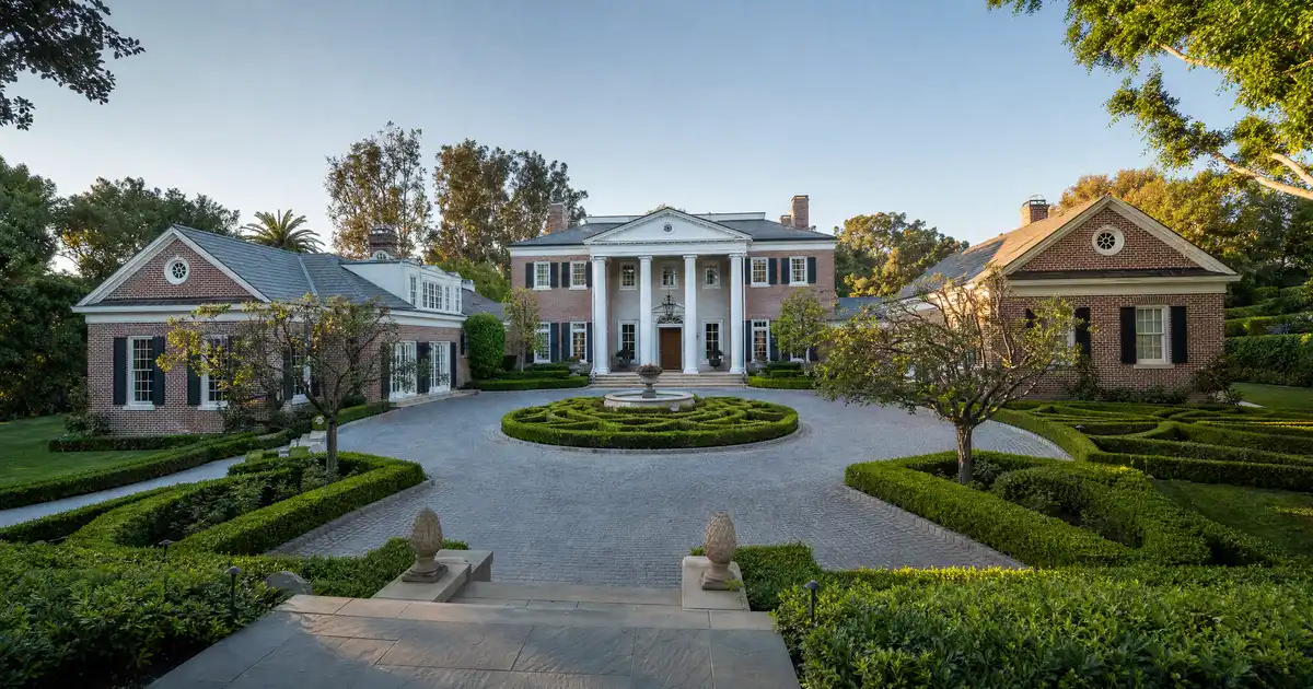Super jumbo DSCR loans in Newport Beach, California
