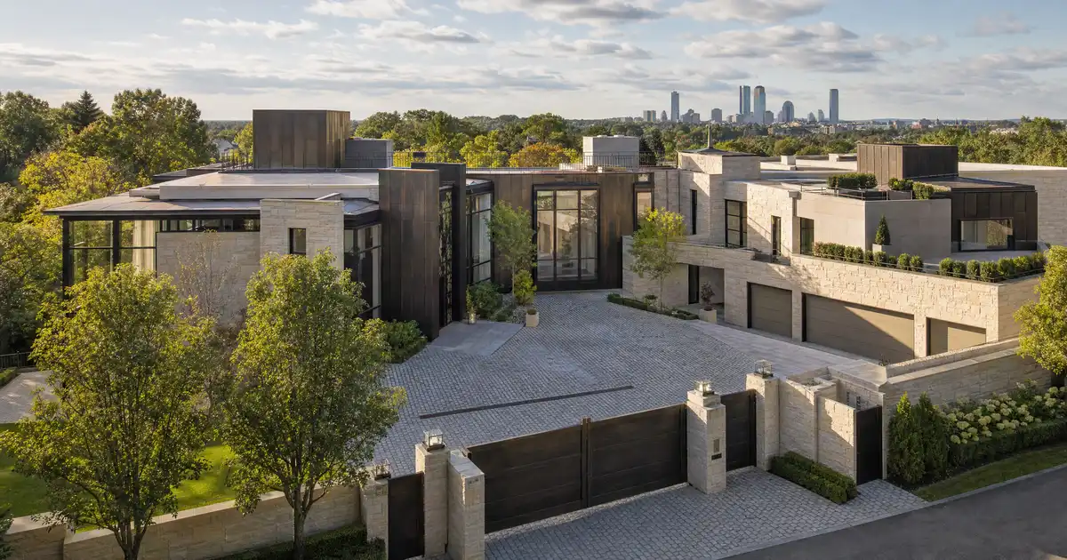 Super jumbo DSCR loans in Newton, Massachusetts