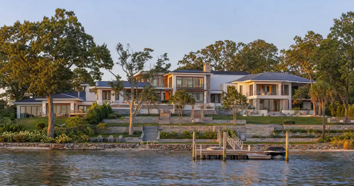 Super jumbo DSCR loans in Plymouth, Massachusetts