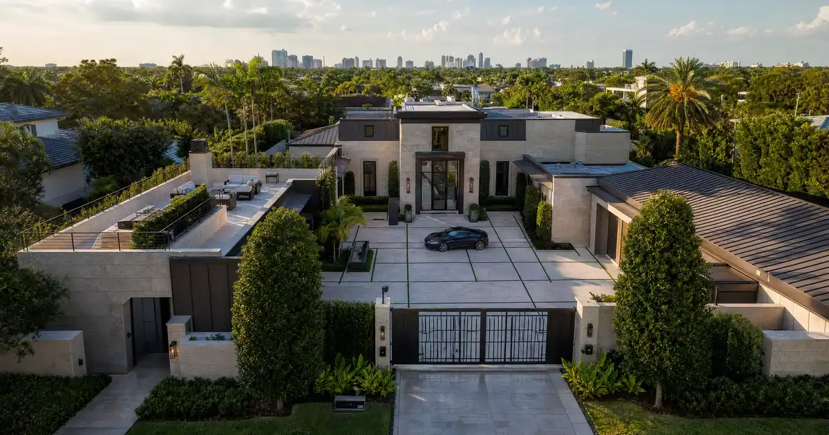 Super jumbo bank statement loans in Pompano Beach, Florida