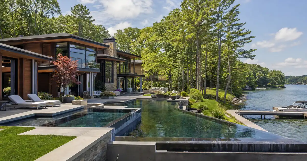 Super jumbo bank statement loans in Saugatuck, Michigan