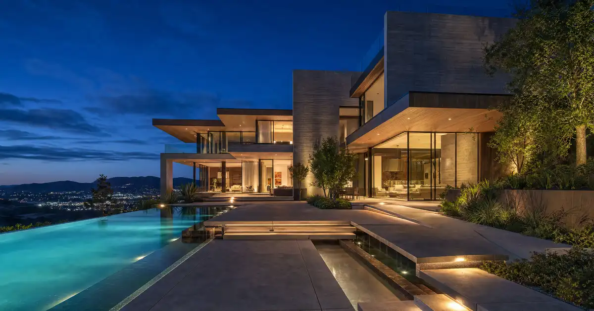 Super jumbo DSCR loans in Simi Valley, California