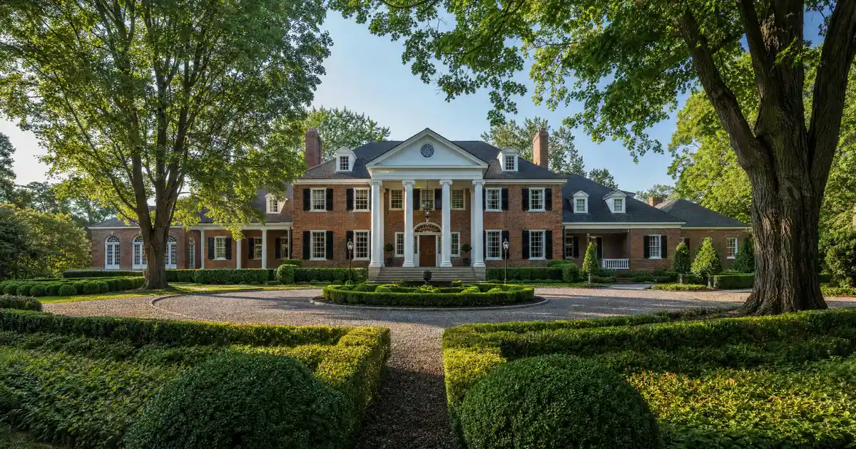 Super jumbo bank statement loans in Staunton, Virginia